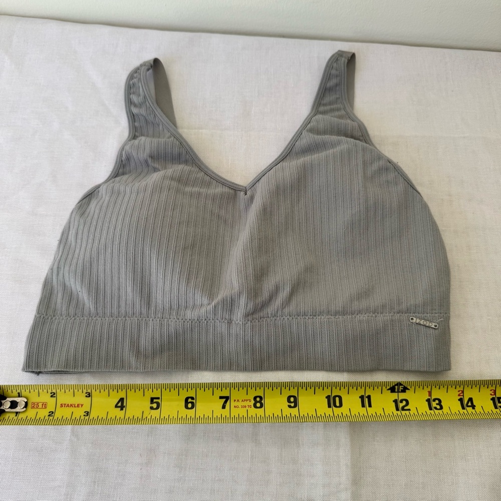 Izod Ribbed Gray Sports Bra - Picture 11 of 12